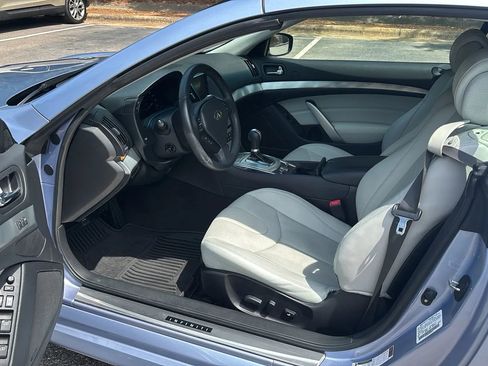 Used 2012 INFINITI G37 Convertible w/ Premium Pkg RWD image 22