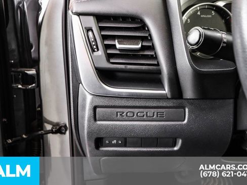 Used 2021 Nissan Rogue S image 33