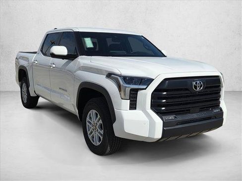 New 2026 Toyota Tundra SR5 AWD/4WD image 7