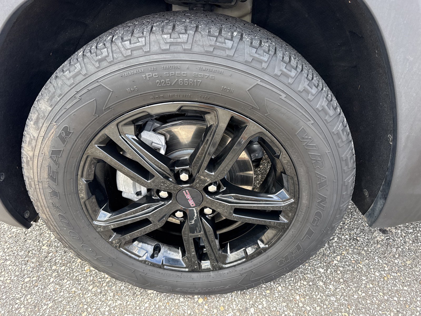 Used 2024 GMC Terrain AT4 w/ Tech Package AWD/4WD image 10