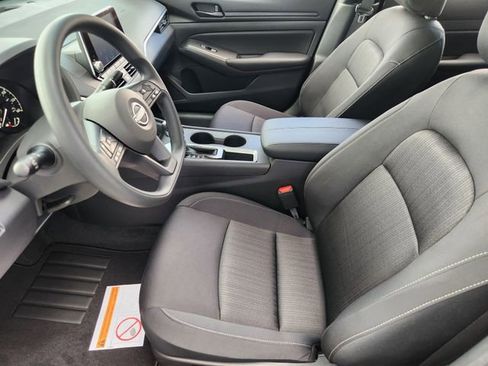 New 2025 Nissan Altima 2.5 S image 10
