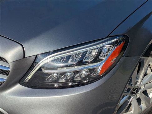 Used 2019 Mercedes-Benz C 300 4MATIC Sedan image 6