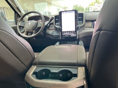 Used 2025 RAM 2500 Limited image 33