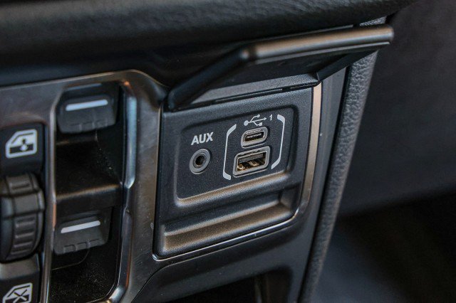 Used 2024 Jeep Wrangler Unlimited AWD/4WD image 19