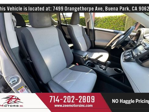 Used 2015 Toyota RAV4 LE image 21