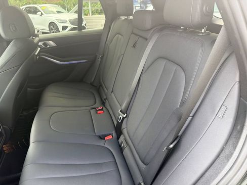 Used 2019 BMW X5 xDrive40i w/ Convenience Package AWD/4WD image 10