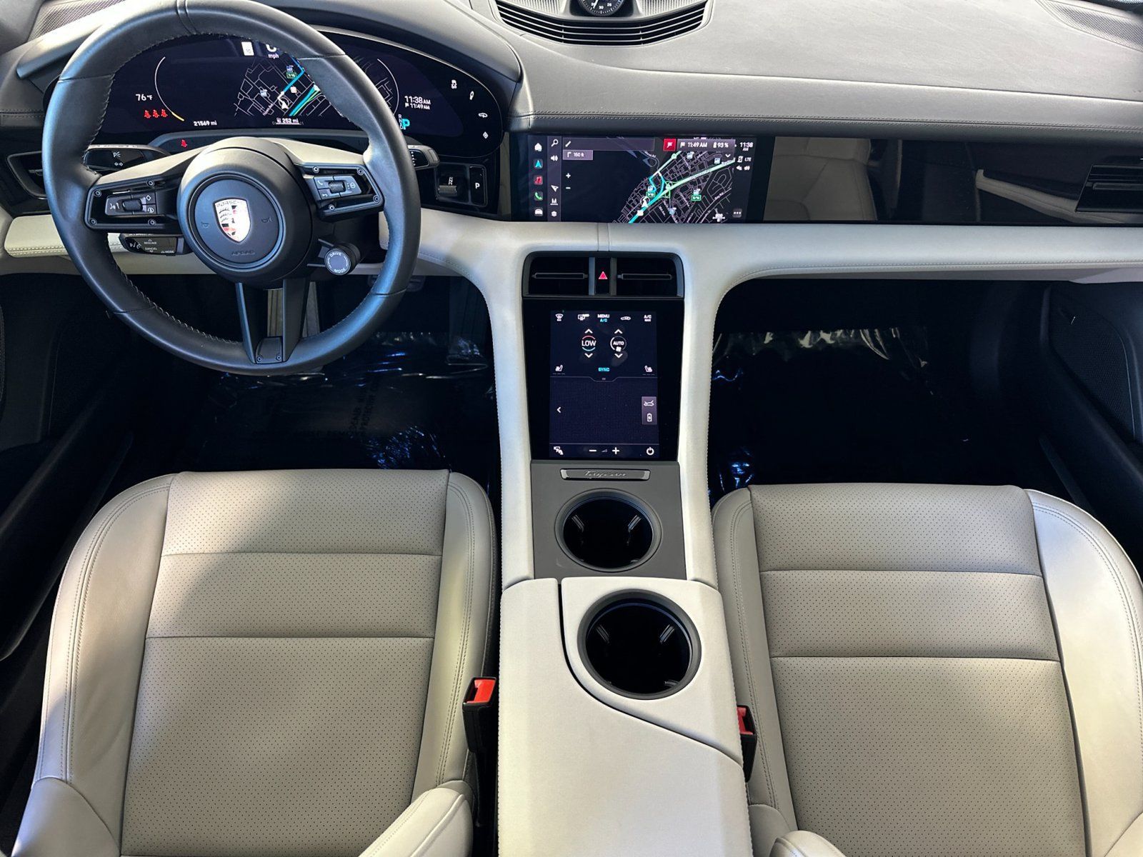 Certified 2023 Porsche Taycan 4S AWD/4WD image 6