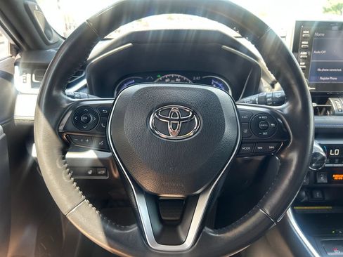 Used 2020 Toyota RAV4 XSE AWD/4WD image 14