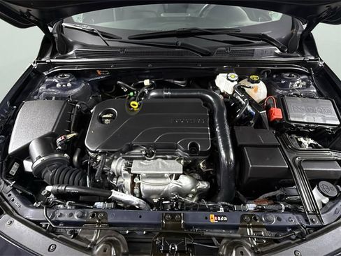 Certified 2025 Chevrolet Malibu RS image 34