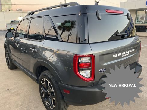 Used 2024 Ford Bronco Sport Outer Banks w/ Tech Package image 5