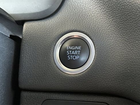 Used 2024 Toyota Tundra Limited image 23