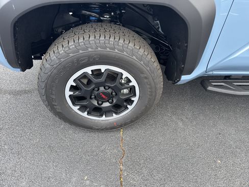 New 2026 Toyota Tacoma TRD Off-Road AWD/4WD image 9