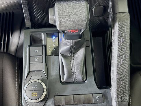 Used 2025 Toyota Tacoma TRD Sport RWD image 24
