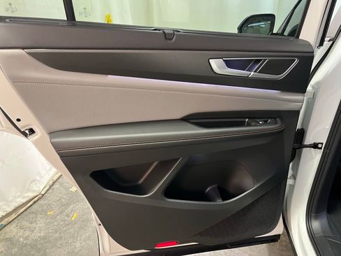 New 2026 Volkswagen Atlas Peak Edition AWD/4WD image 21