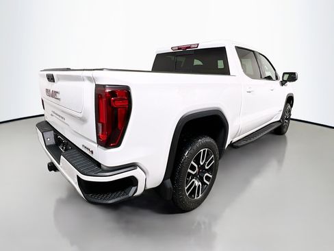 Used 2022 GMC Sierra 1500 AT4 w/ AT4 Premium Package image 4