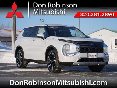 Used 2024 Mitsubishi Outlander SE