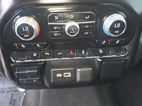 Used 2023 GMC Sierra 2500 SLE w/ SLE Value Package; AWD/4WD image 18