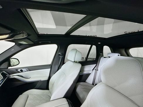 Used 2024 BMW X5 xDrive50e w/ Premium Package image 22