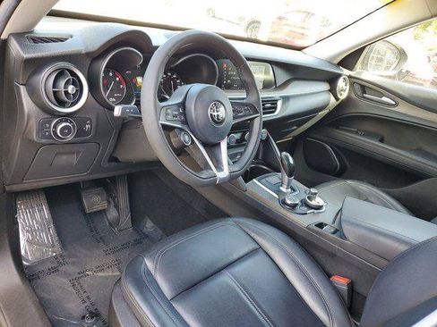 Used 2018 Alfa Romeo Stelvio Ti AWD/4WD image 11