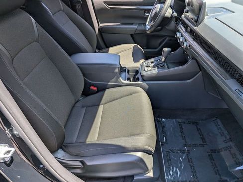 Used 2025 Honda CR-V LX image 30