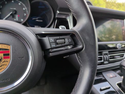 Used 2023 Porsche Macan image 23