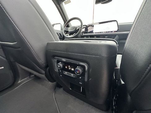 New 2026 Chevrolet Suburban RST w/ RST Capability Package image 20