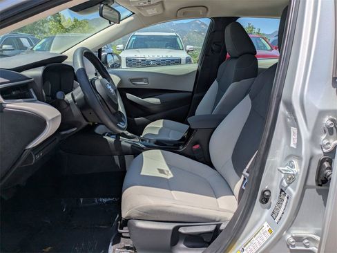 Used 2021 Toyota Corolla LE image 13