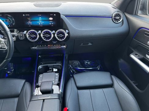 Used 2023 Mercedes-Benz GLA 250 4MATIC SUV image 21