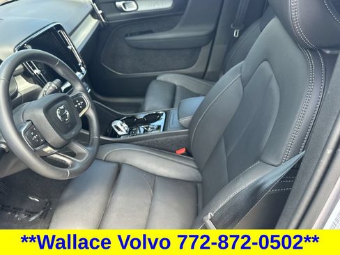 Used 2026 Volvo XC40 B5 Plus AWD/4WD image 10