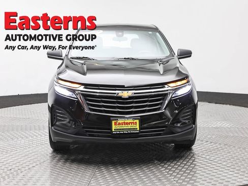 Used 2024 Chevrolet Equinox LS w/ Driver Confidence II Package FWD image 2