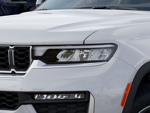 New 2026 Jeep Grand Cherokee L Limited image 15