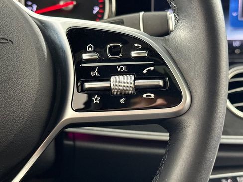 Used 2019 Mercedes-Benz E 300 image 30