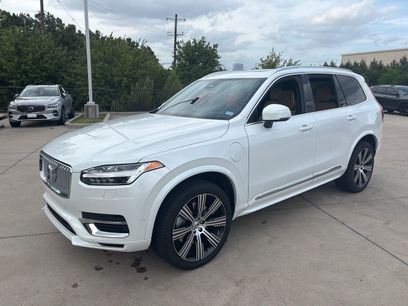 Used 2024 Volvo XC90 T8 Ultimate w/ Lounge Package