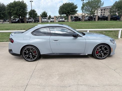 Used 2024 BMW M240i Coupe RWD image 3