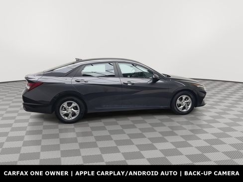 Used 2021 Hyundai Elantra SE FWD image 30