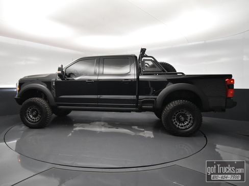 Used 2024 Ford F250 Lariat w/ Lariat Ultimate Package AWD/4WD image 3