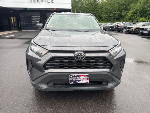 Used 2021 Toyota RAV4 LE AWD/4WD image 8