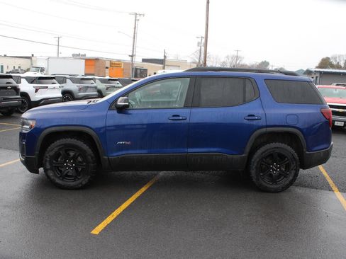Used 2023 GMC Acadia AT4 w/ Preferred Package image 5