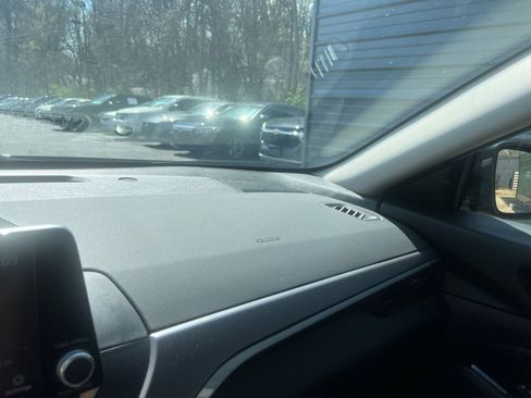 Used 2025 Nissan Altima 2.5 SR image 30