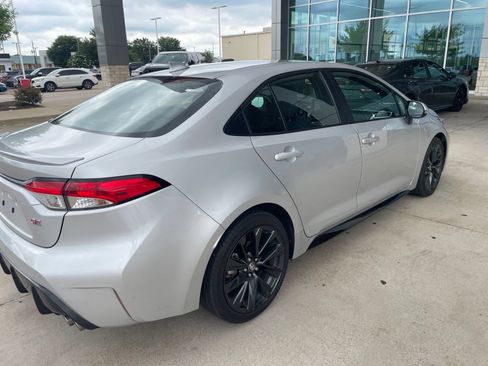 Used 2025 Toyota Corolla SE FWD image 10