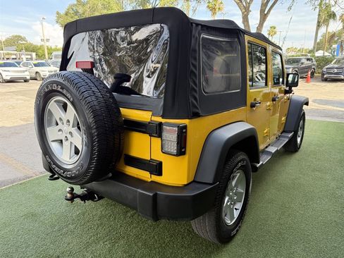 Used 2015 Jeep Wrangler Unlimited Sport w/ Quick Order Package 24S AWD/4WD image 6