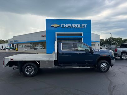Used 2021 GMC Sierra 3500 SLE w/ SLE Convenience Package