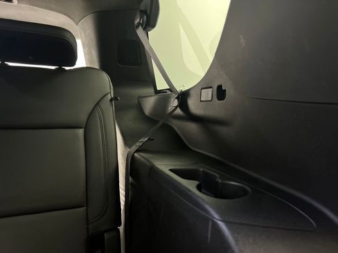 Used 2021 Chevrolet Tahoe LT image 34