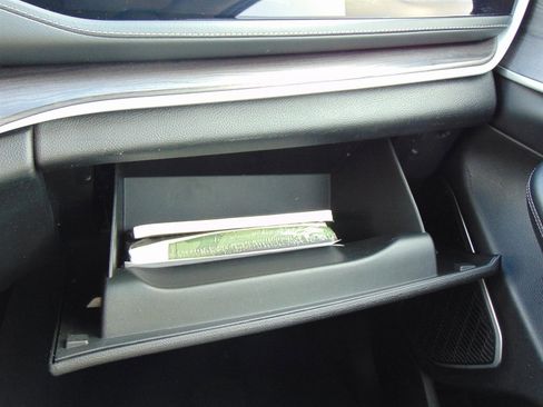 Used 2023 Jeep Grand Cherokee image 30