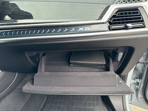 Used 2025 BMW X5 sDrive40i w/ M Sport Package RWD image 21