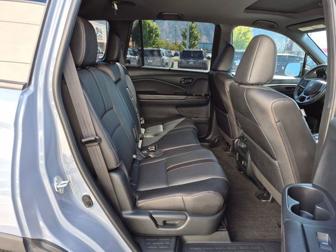 Used 2023 Honda Passport TrailSport image 34