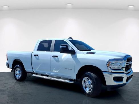 Used 2024 RAM 2500 Big Horn w/ Bed Utility Group AWD/4WD image 5