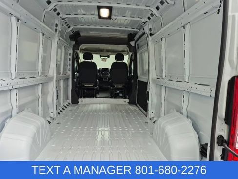 New 2026 RAM ProMaster 2500 w/ Convenience Group FWD image 9