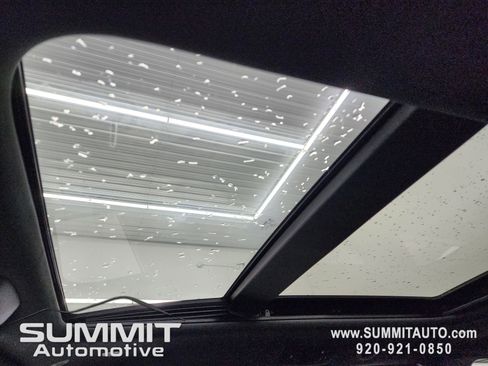 New 2026 Chrysler Pacifica Limited w/ S Appearance Package image 17