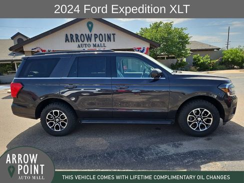 Used 2024 Ford Expedition XLT AWD/4WD image 13
